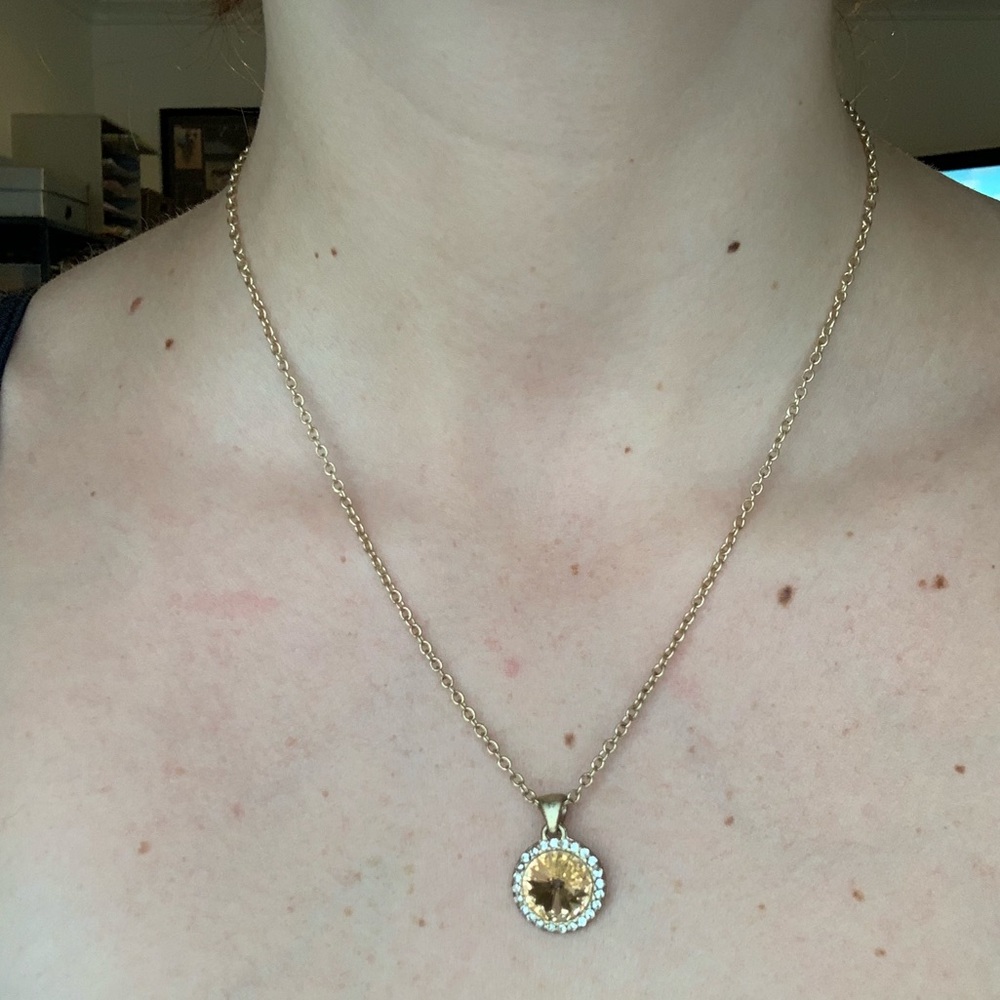 Stone pendant Necklace